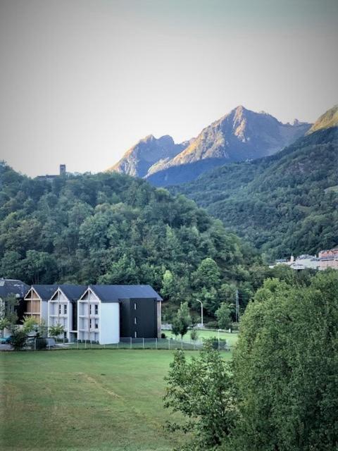 Appartement Tt Confort Au Coeur Des Montagnes Vue Sur Les Montagnes II Wifi Luz-Saint-Sauveur Esterno foto