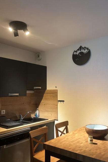 Appartement Tt Confort Au Coeur Des Montagnes Vue Sur Les Montagnes II Wifi Luz-Saint-Sauveur Esterno foto